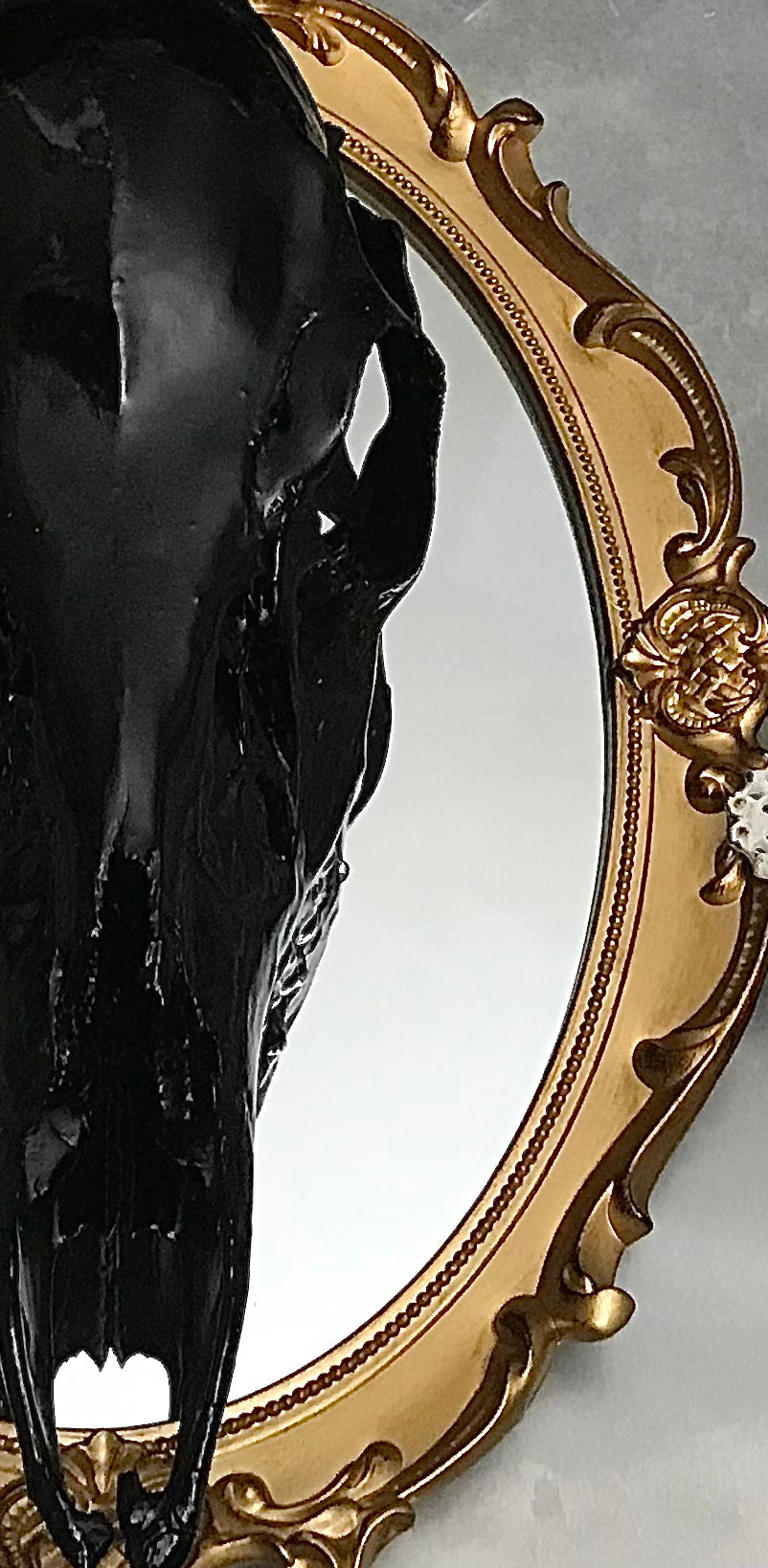 Skull Mirror 3